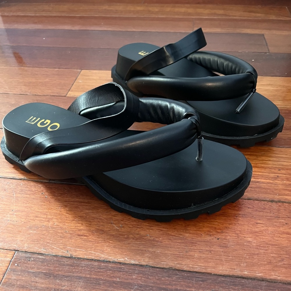 EGO chunky 90s style sandals